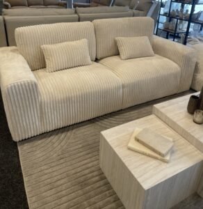 Salon 3+2 Velo – Image 2